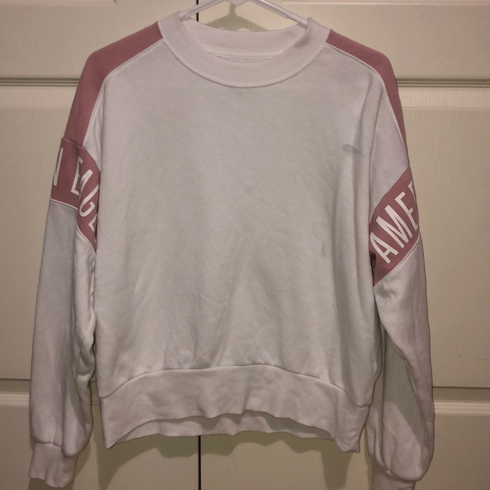 American Eagle sweater